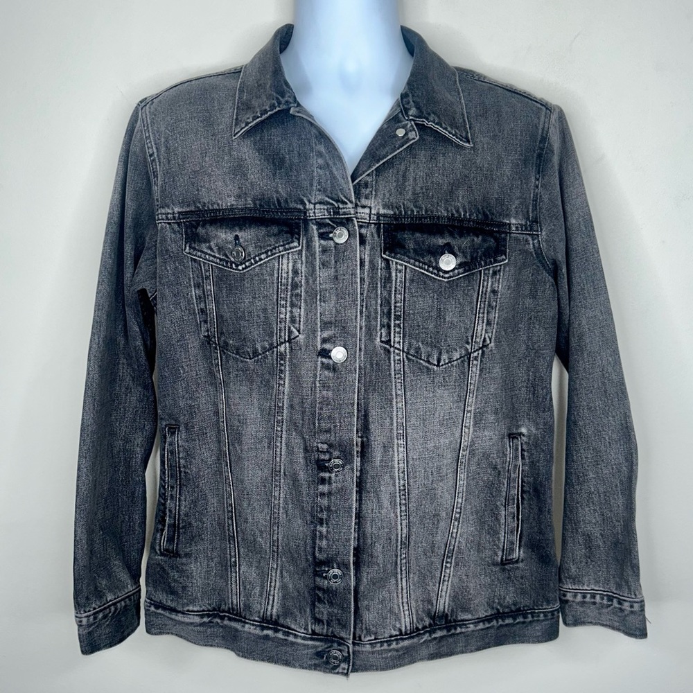 [Gap] Oversized Icon Denim Jacket in Washed Black